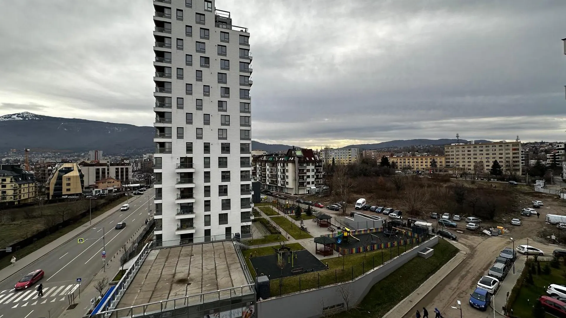 1Br Modern Condo Near The University Sofya Daire